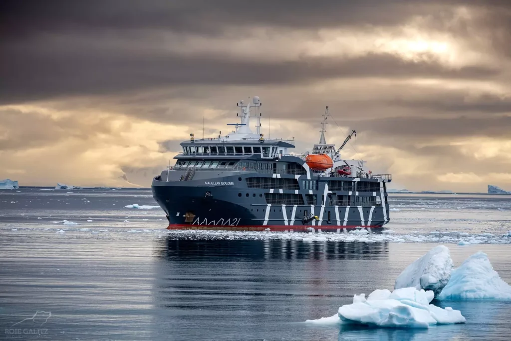 Antarctica: Luxury at the World's End